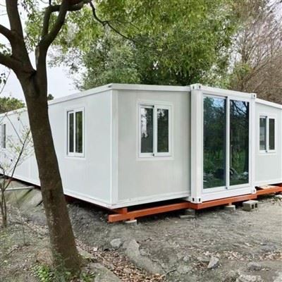 Casas de pequenos contêineres